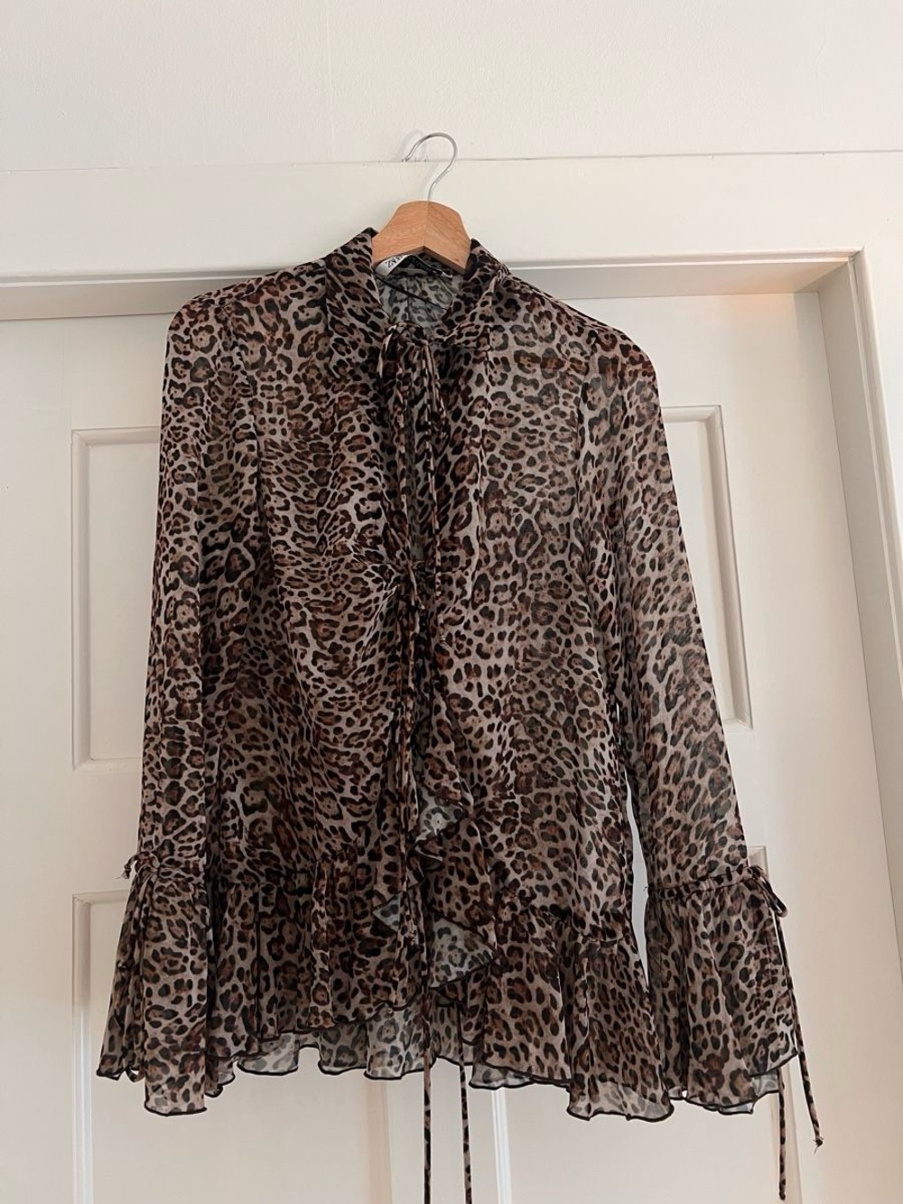 Zara Sheer Leopard Ruffle Blouse - - Picture 2 of 2